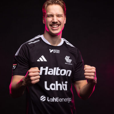 ENNAKKOTILAUS: Aikuisten fanipelipaita 2026 – Koti